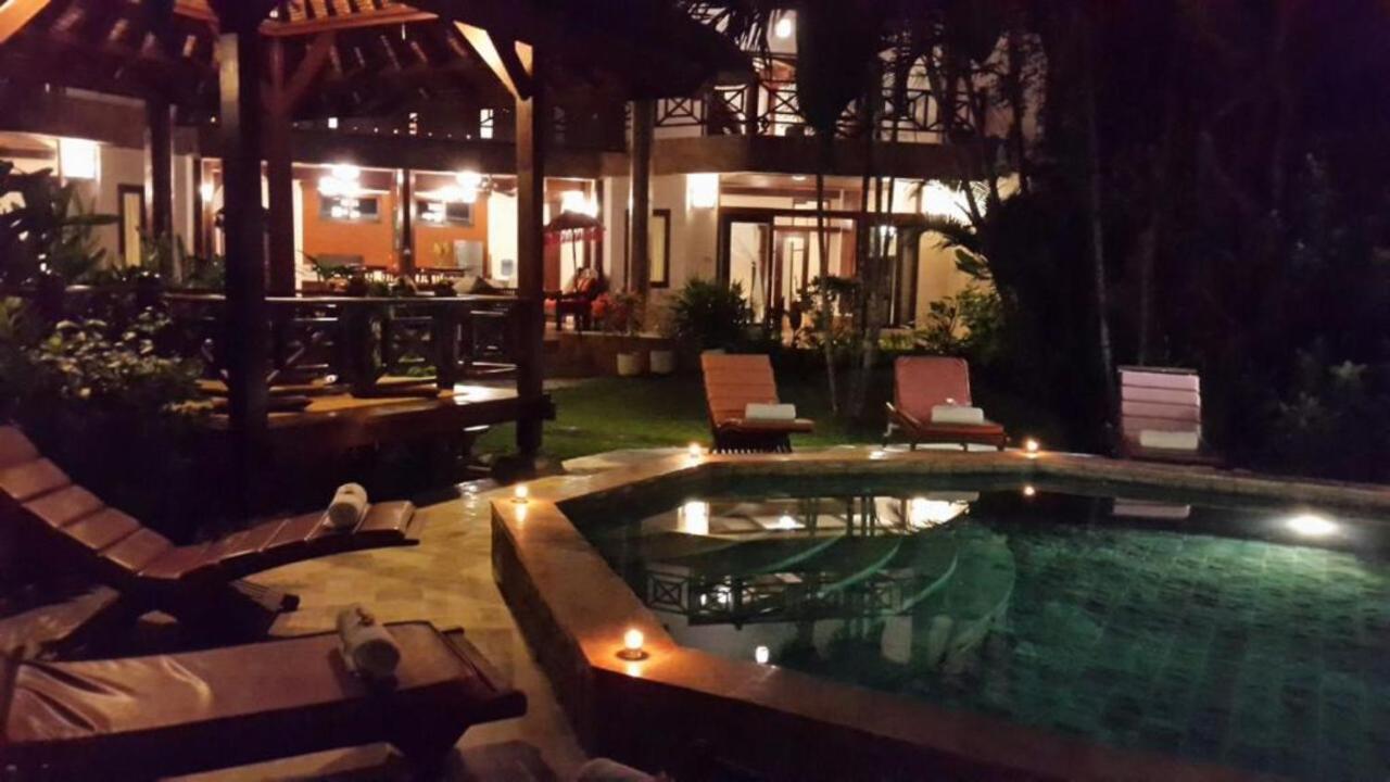 New Daria Villas Seminyak Eksteriør billede